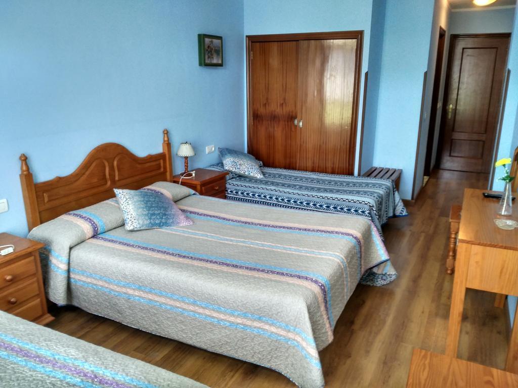 Hotel Aguila Real Onís Extérieur photo